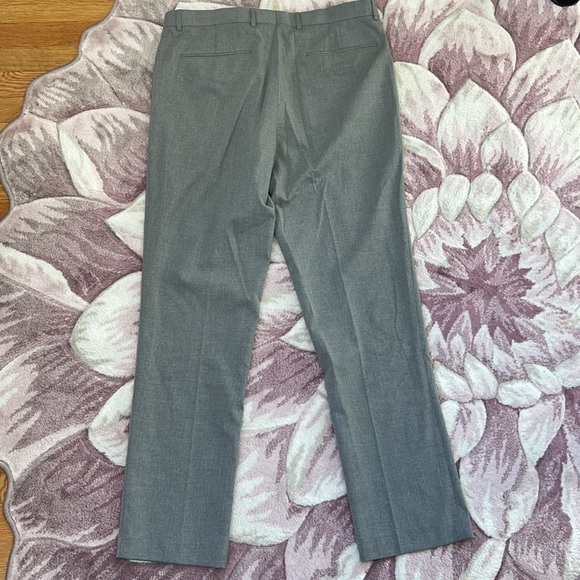 ASOS Design Slim Smart Dress Pants in Gray W34 L32 - Picture 6 of 12